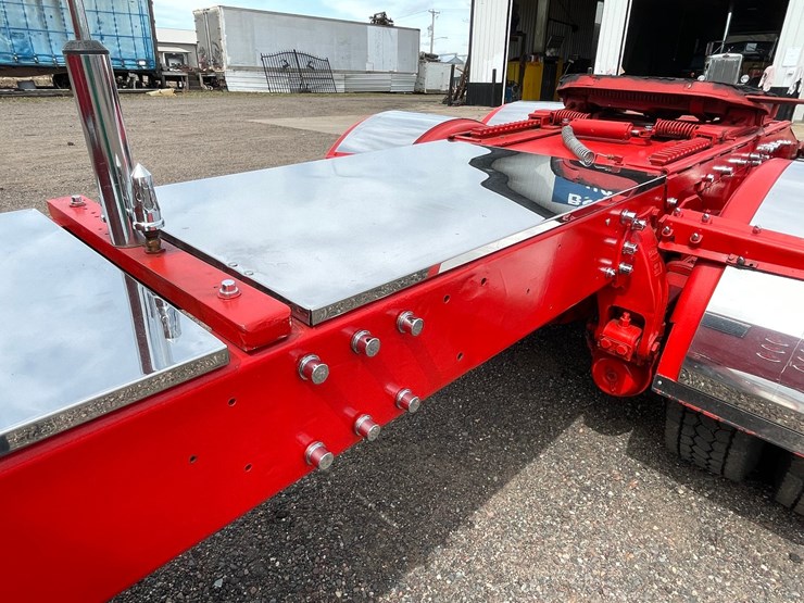 1976-peterbilt-359-image-27