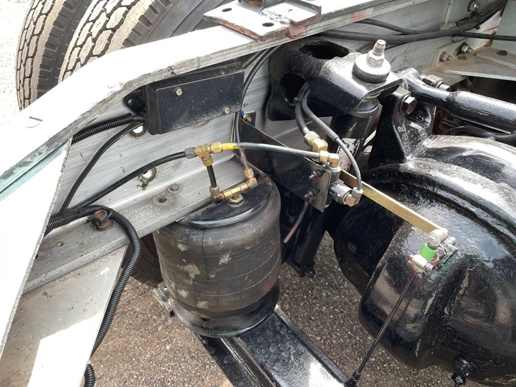 1970-peterbilt-358-image-52