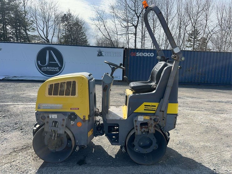 2016-dynapac-cc900g-image-8