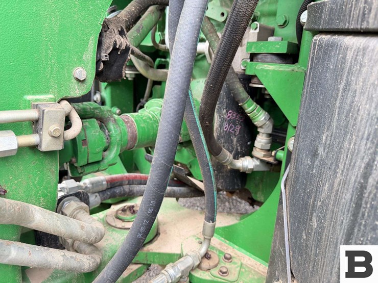 2012-john-deere-9510r-image-52