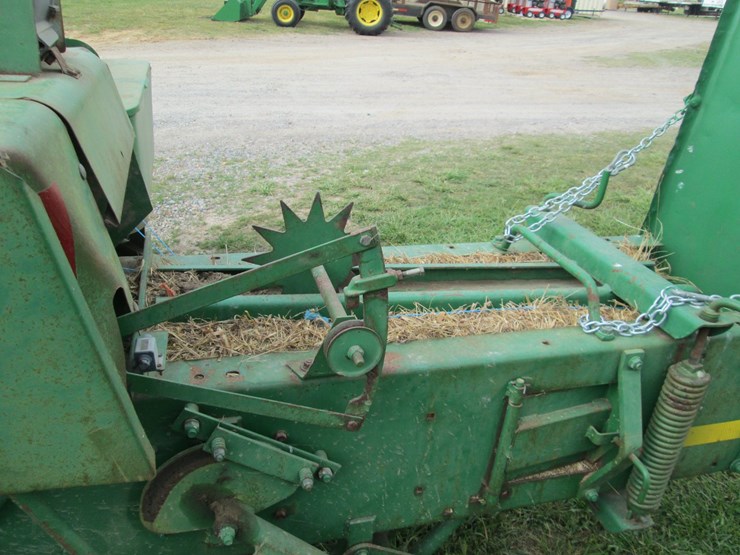 john-deere-348-image-8