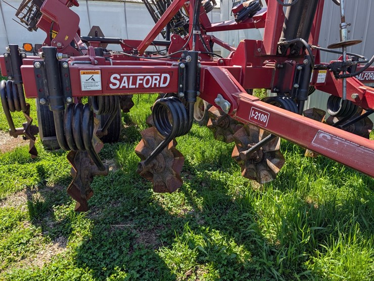 salford-i2100-image-4