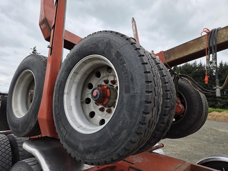 2016-peterbilt-367-image-43