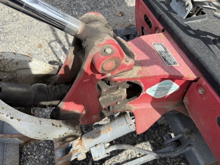 2017-takeuchi-tb216-image-19