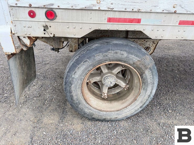 1984-fruehauf-open-top-image-24