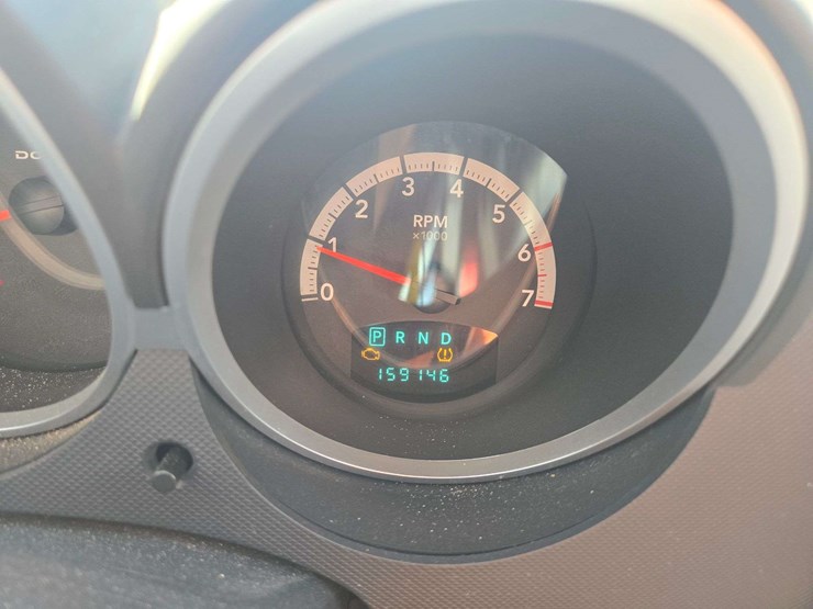 2011-dodge-nitro-image-17