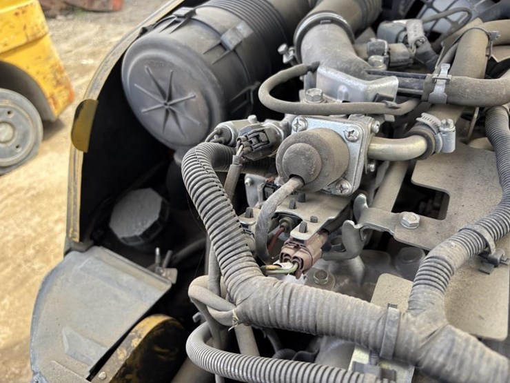 2020-caterpillar-2c6000-image-33