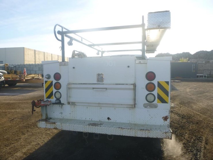 2007-chevrolet-3500-image-7