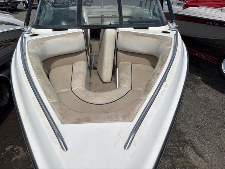 2001-unknown-trailer-image-7