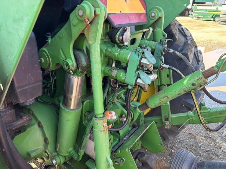 john-deere-6410-image-23