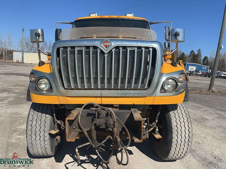 2016-international-7600-image-2