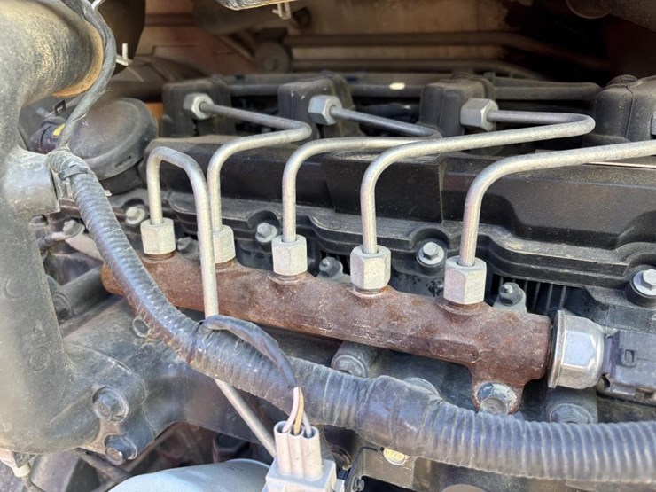 2018-bobcat-t650-image-37