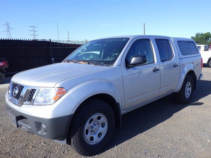 2017-nissan-frontier-image-1