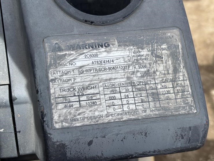 2020-caterpillar-2c6000-image-38