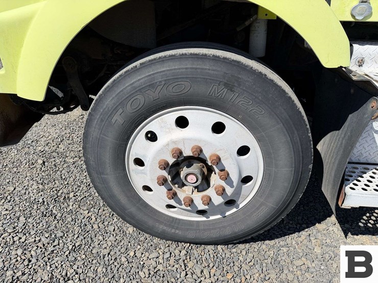 1998-kenworth-t800-image-10