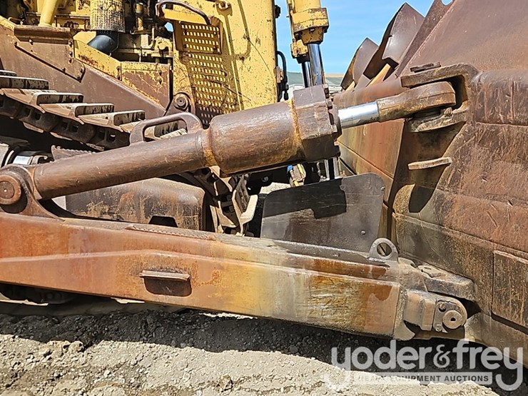1980-caterpillar-d10-image-12