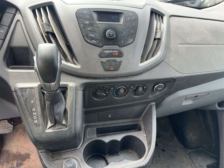 2018-ford-transit-image-19