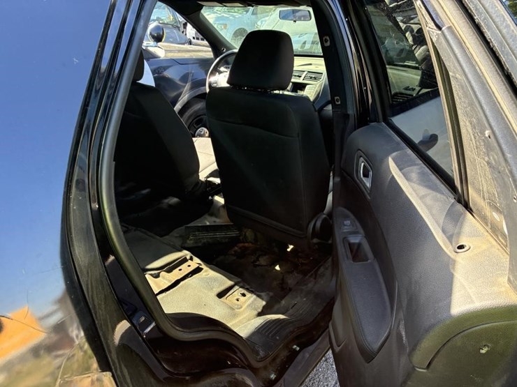 2017-ford-explorer-police-interceptor-image-10