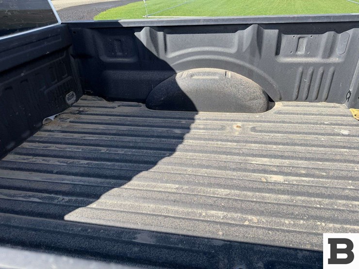 2018-ford-f150-image-17