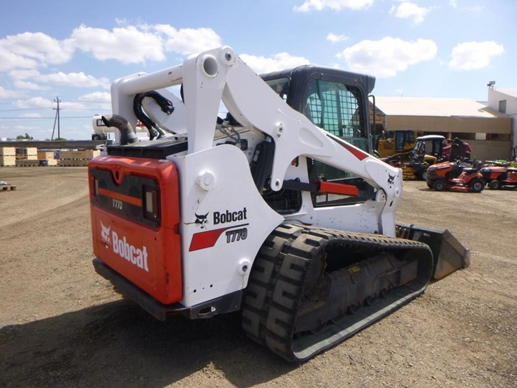 2019-bobcat-t770-image-3