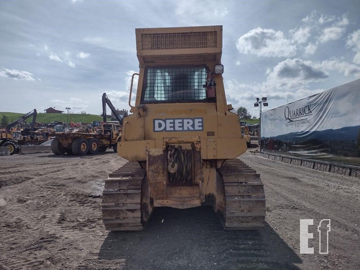 2005-deere-700h-xlt-image-4