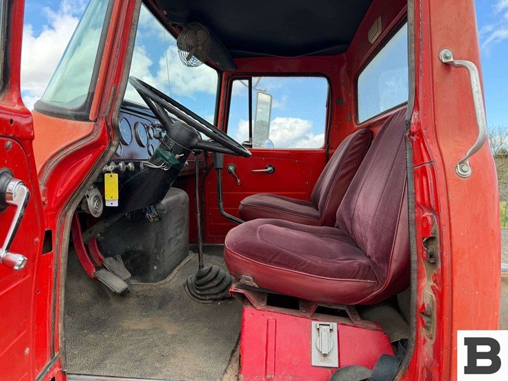 1974-international-f1800-image-50