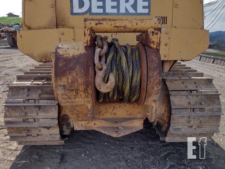 2005-deere-700h-xlt-image-35