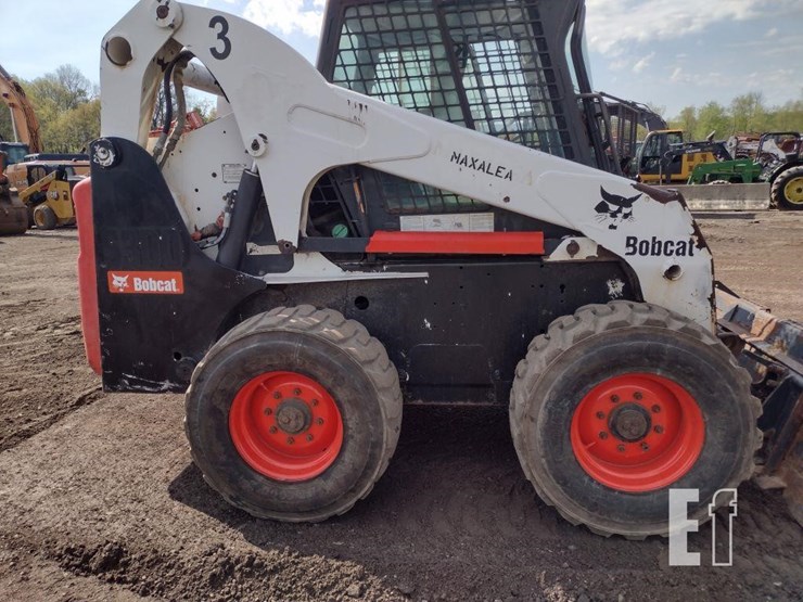 2004-bobcat-s300-image-22