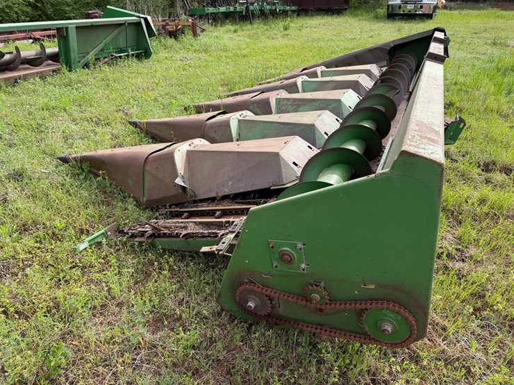 #511-•-#511-•-4-row-corn-header-image-7