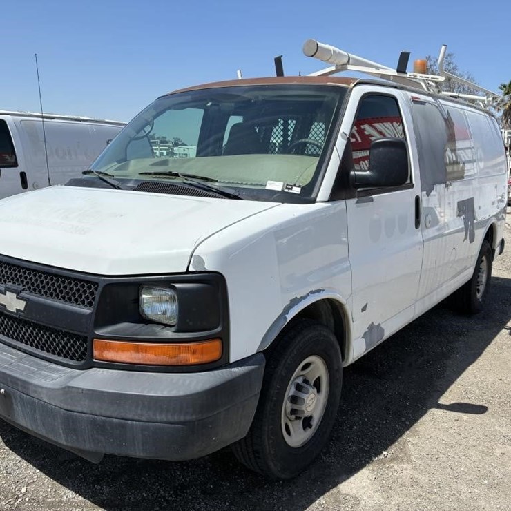 2007 CHEVROLET EXPRESS 2500