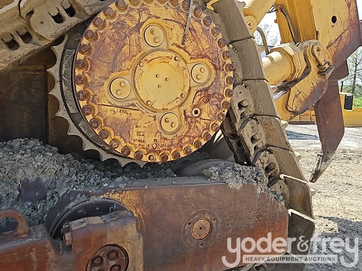 1980-caterpillar-d10-image-24