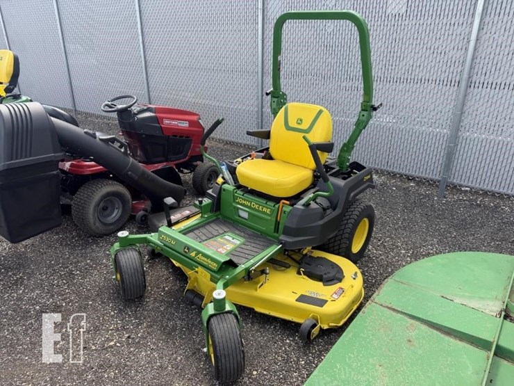 2021-john-deere-z530m-image-1