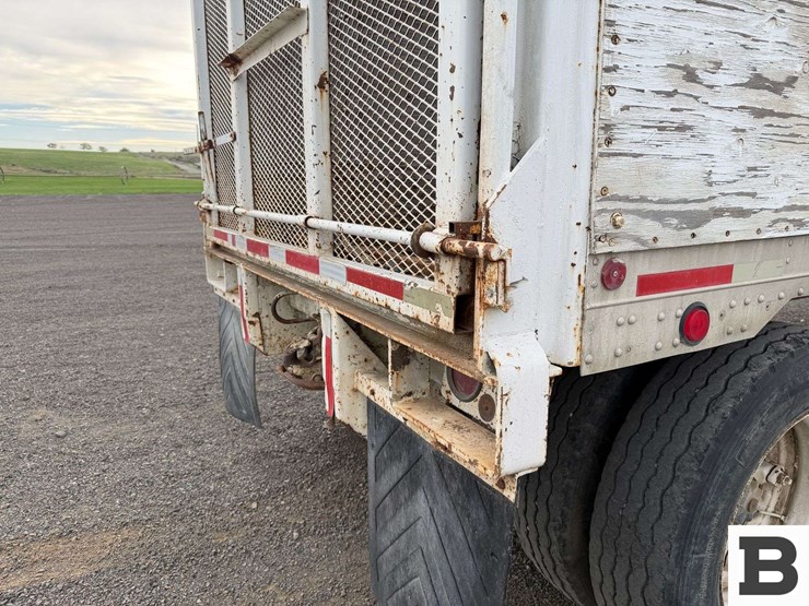 1984-fruehauf-open-top-image-23