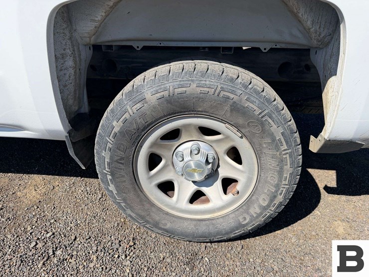 2018-chevrolet-silverado-1500-image-14