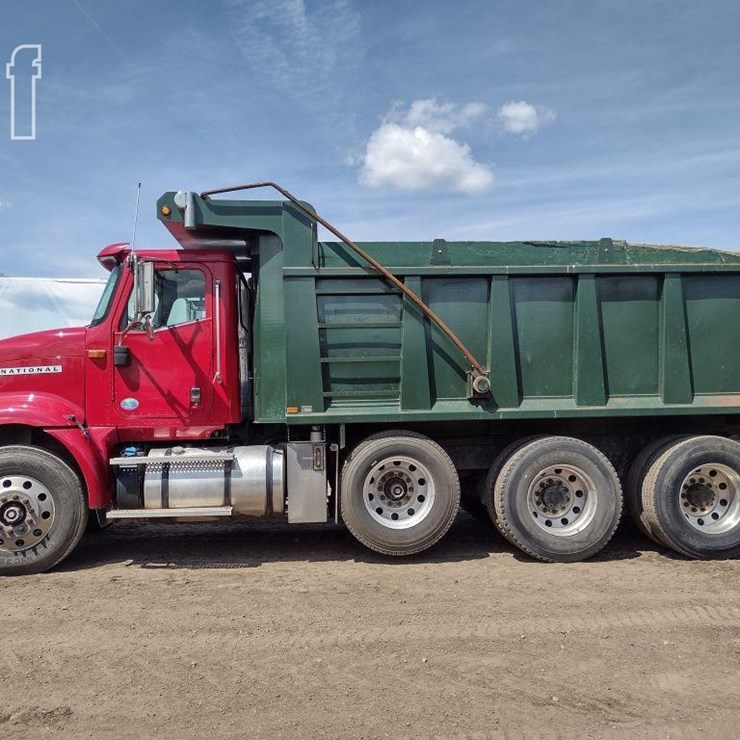 2015 INTERNATIONAL PAYSTAR 5900