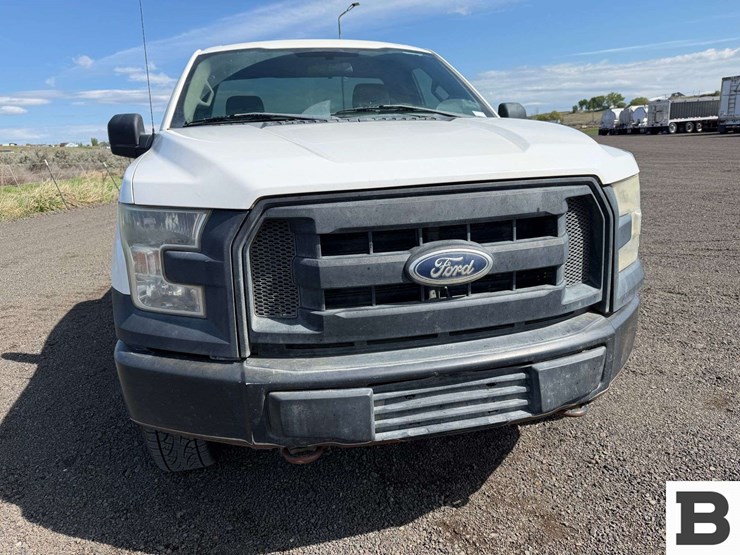 2016-ford-f150-image-8