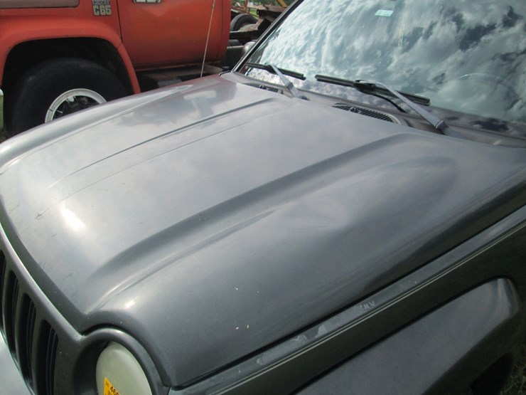 2003-jeep-liberty-image-13