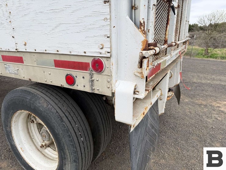 1984-fruehauf-open-top-image-17