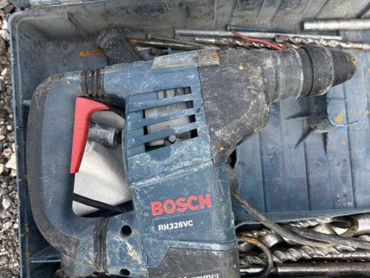 #95-•-bosch-hammer-drill-corded-image-2