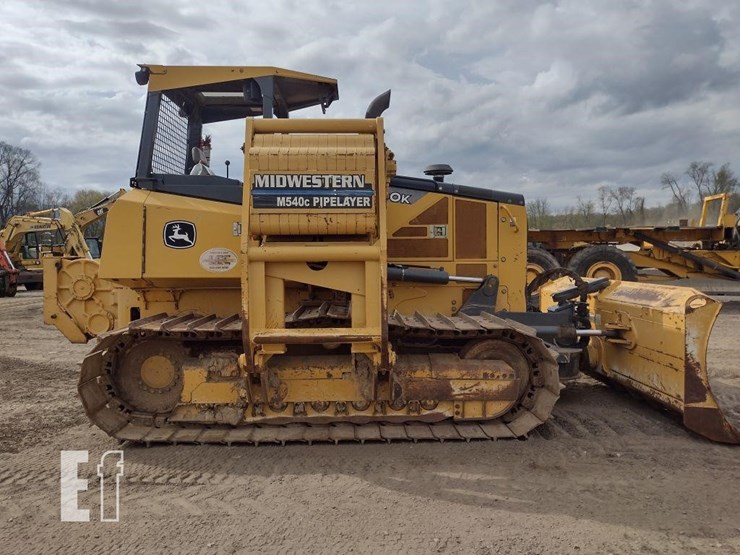 2013-deere-700k-lgp-image-3