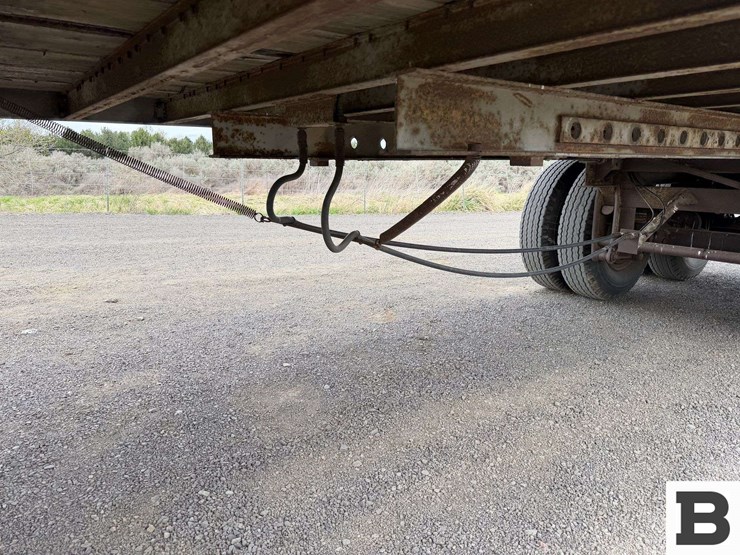 1974-fruehauf-trailer-image-15