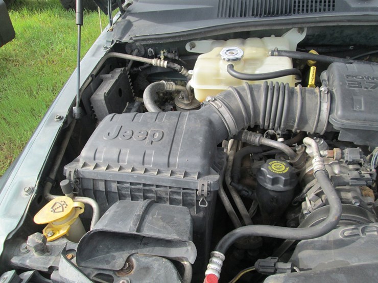 2003-jeep-liberty-image-17