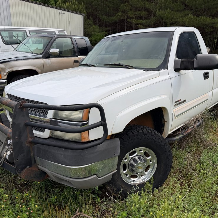 2004 CHEVROLET SILVERADO 2500