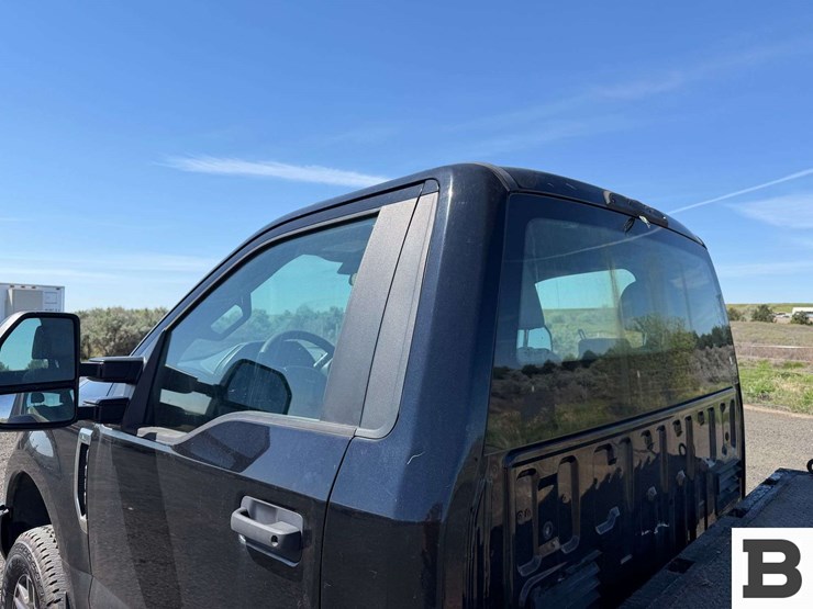 2017-ford-f350-image-14