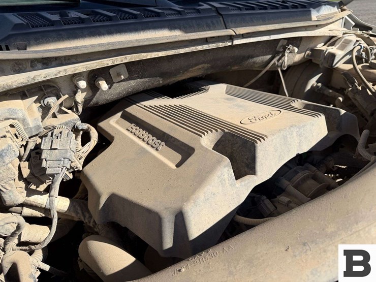 2018-ford-f150-image-36