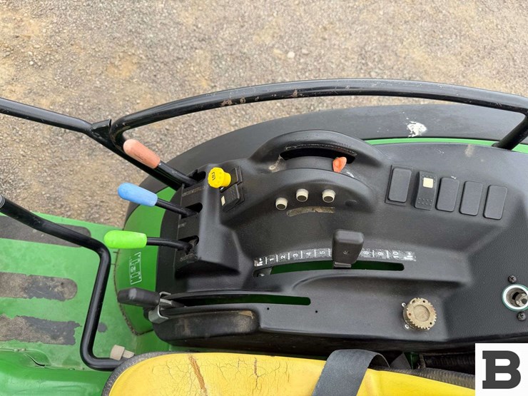 2020-john-deere-5075gl-image-45