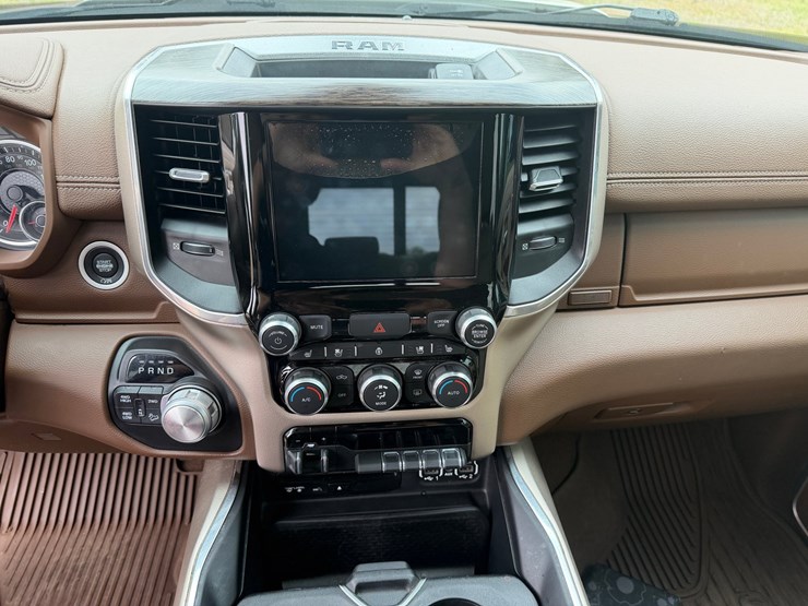 2019-dodge-ram-2500-image-24