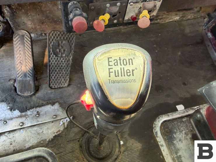 1987-kenworth-t600-image-60