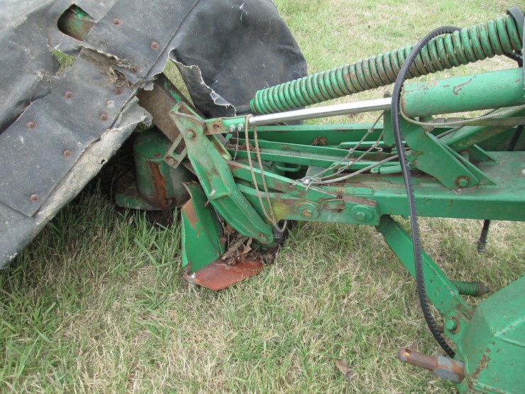 john-deere-275-image-8