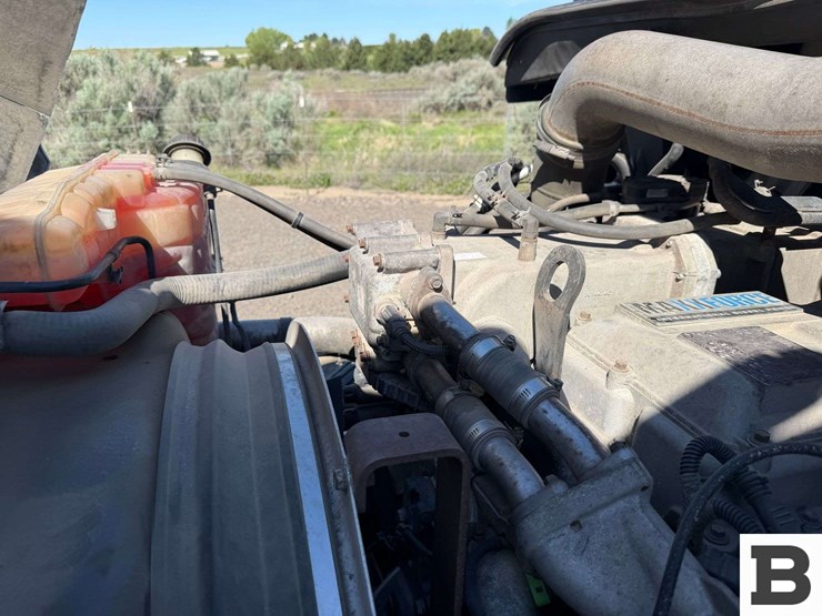 2012-international-prostar-image-49